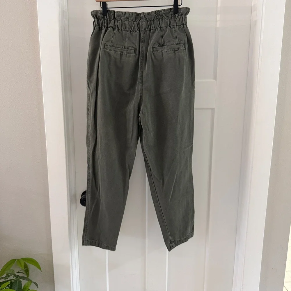 Free People Margate Pleated Trouser Olive Green Paperbag Waist‎ Pants Size Small